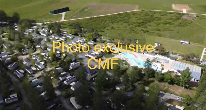 Camping -Domaine De Dugny Hotel Онзан Екстериор снимка